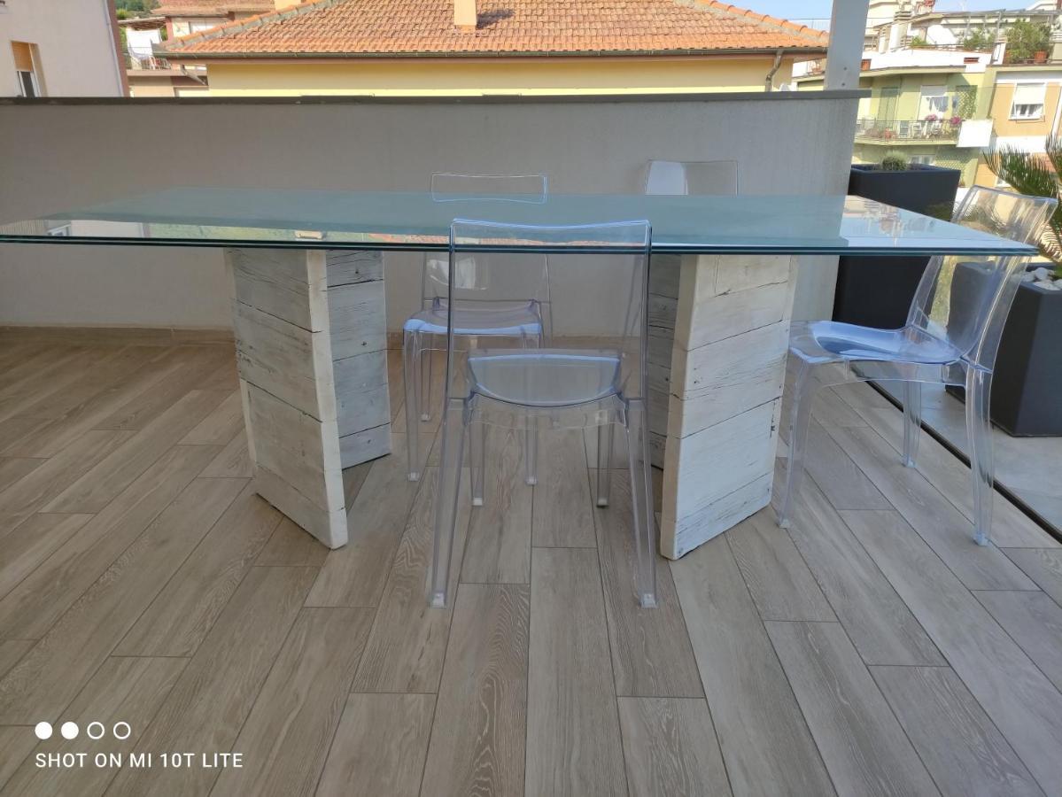 Appartamento Spotorno Con Ampio Terrazzo Attrezzato Anche Con Angolo Cottura Exteriör bild
