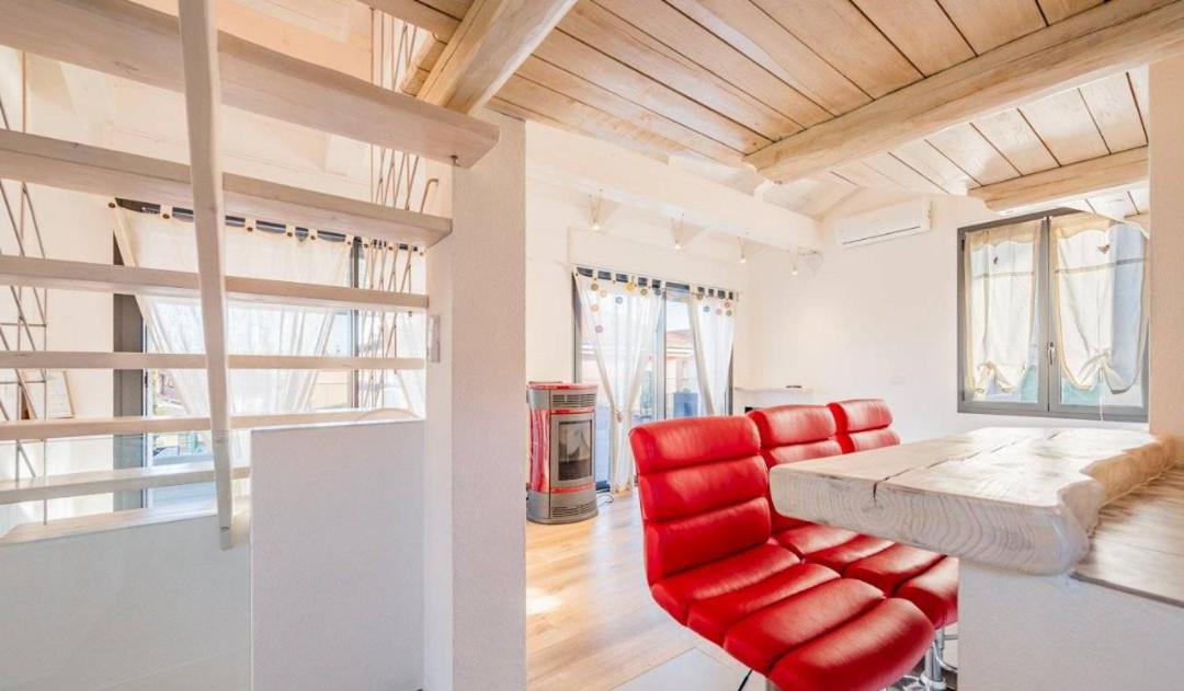 Appartamento Spotorno Con Ampio Terrazzo Attrezzato Anche Con Angolo Cottura Exteriör bild