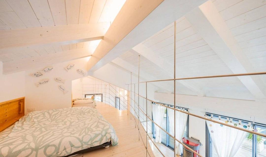 Appartamento Spotorno Con Ampio Terrazzo Attrezzato Anche Con Angolo Cottura Exteriör bild